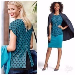 CAbi Pacific blue Foulard split black  top Medium